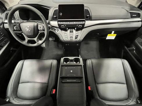 New 2026 Honda Odyssey EX-L image 17