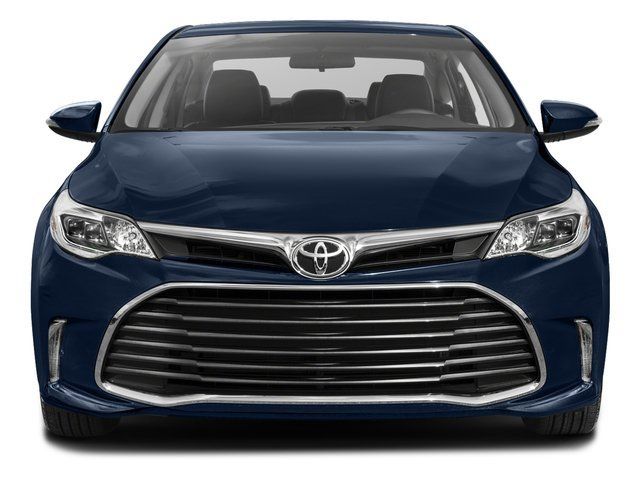 Used 2018 Toyota Avalon XLE Premium w/ All Weather Liner Package FWD image 4