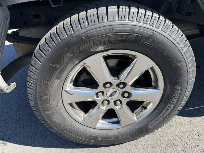 Used 2018 Ford F150 XLT w/ Equipment Group 302A Luxury AWD/4WD image 7