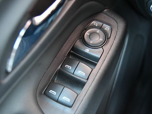 Used 2022 Chevrolet Equinox LT image 31