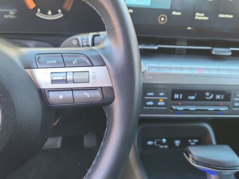 Used 2024 Hyundai Kona SEL image 21