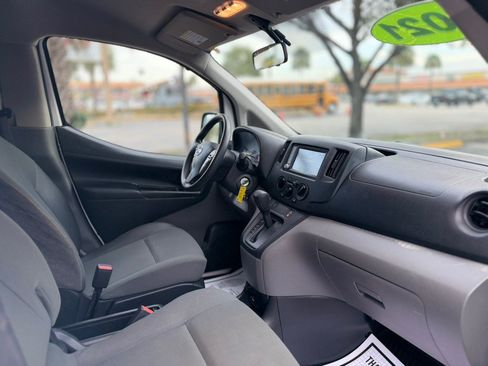 Used 2021 Nissan NV200 S w/ Back Door Glass Package FWD image 8