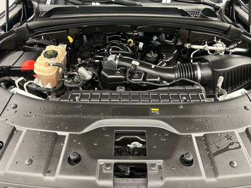 Used 2021 Jeep Grand Cherokee L Laredo image 39