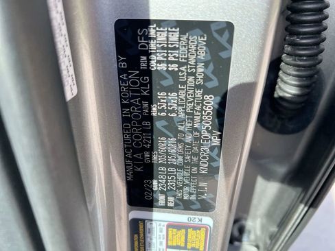 Used 2023 Kia Niro EX FWD image 23
