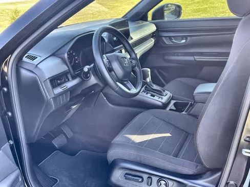 Used 2026 Honda CR-V Sport image 3