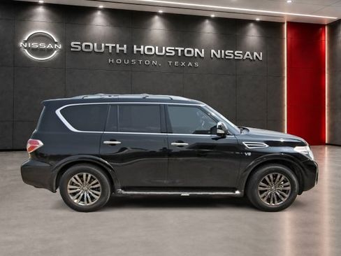 Used 2019 Nissan Armada Platinum w/ Captain's Chairs Package RWD image 5