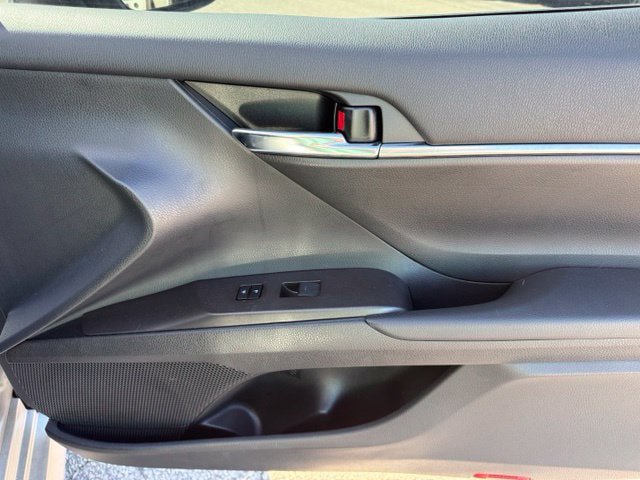 Used 2024 Toyota Camry LE FWD image 17