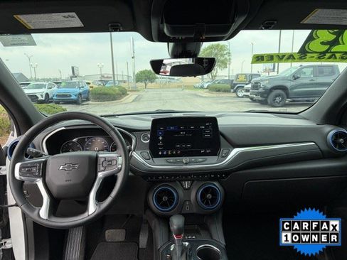 Used 2023 Chevrolet Blazer RS w/ Driver Confidence II Package image 4