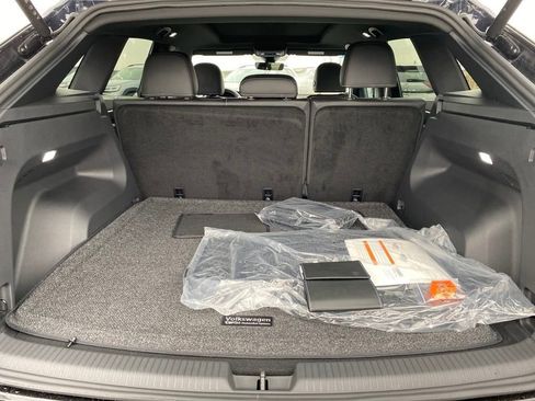 New 2025 Volkswagen Atlas Cross Sport SEL image 16