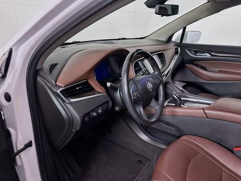 Used 2020 Buick Enclave Avenir w/ Avenir Technology Package image 9