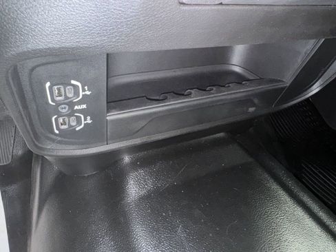 New 2024 RAM 2500 Tradesman AWD/4WD image 30