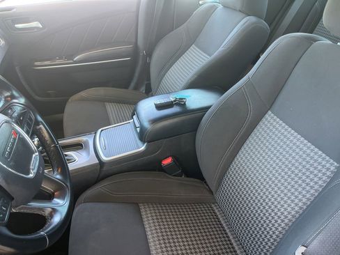 Used 2023 Dodge Charger SXT RWD image 8