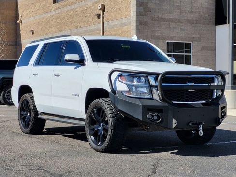 Used 2017 Chevrolet Tahoe LT image 2