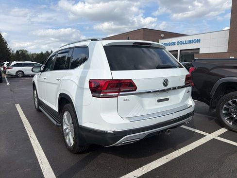 Used 2019 Volkswagen Atlas SEL AWD/4WD image 2