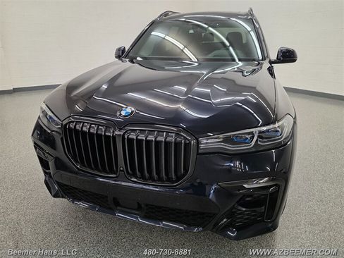Used 2021 BMW X7 M50i AWD/4WD image 1