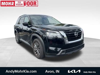 Used 2024 Nissan Pathfinder SV