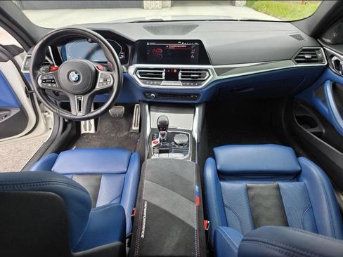 Used 2022 BMW M4 Competition w/ Executive Package RWD image 7