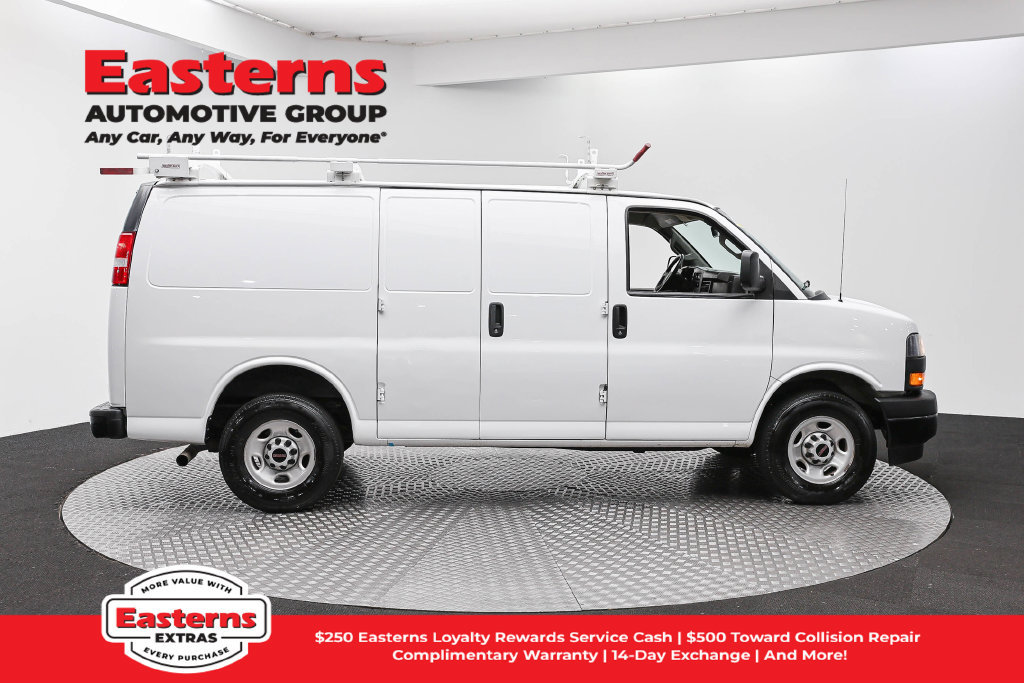 Used 2022 GMC Savana 2500 w/ Driver Convenience Package RWD image 5