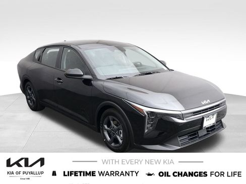 New 2026 Kia K4 FWD image 3