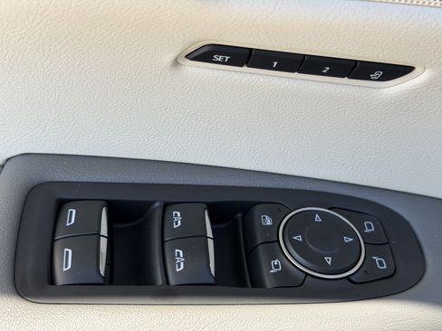 Used 2019 Cadillac XT5 Luxury image 19