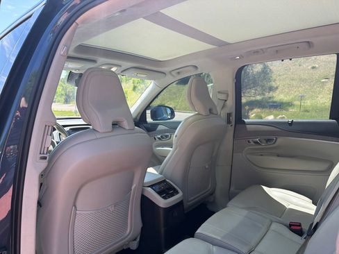 Used 2023 Volvo XC90 T8 Ultimate w/ Lounge Package AWD/4WD image 24