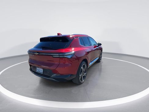 Used 2025 Chevrolet Equinox EV LT w/ Convenience Package II image 13