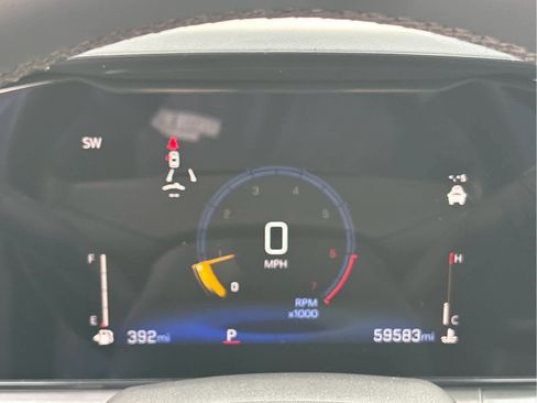 Certified 2024 Chevrolet Trax LT w/ Driver Confidence Package image 15