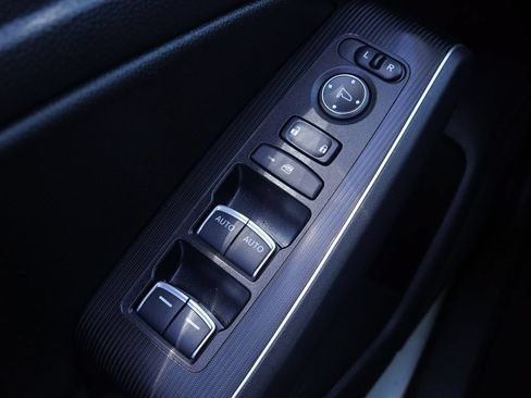 Used 2022 Honda Civic Sport Touring image 13