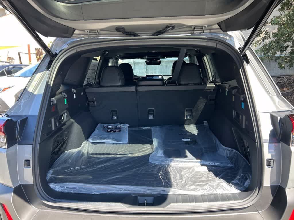 New 2026 Subaru Outback Limited AWD/4WD image 21