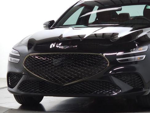 Used 2025 Genesis G70 2.5T w/ Sport Prestige Package AWD/4WD image 5