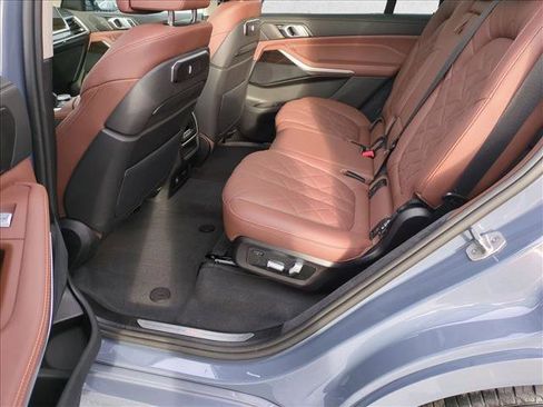 Certified 2024 BMW X7 xDrive40i w/ Parking Assistance Package image 21