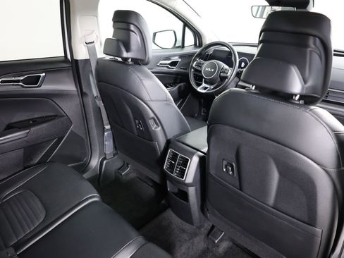 Used 2023 Kia Sportage SX FWD image 40