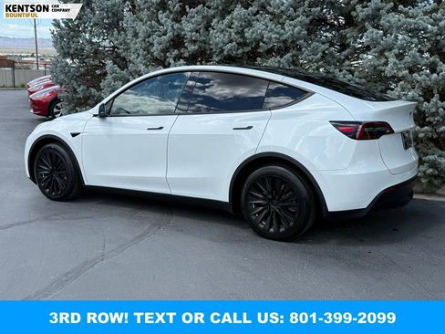 Used 2024 Tesla Model Y Long Range AWD/4WD image 5