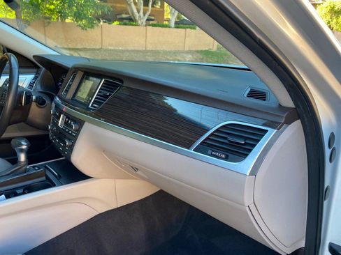 Used 2018 Genesis G80 3.8 w/ Option Group 02 image 52