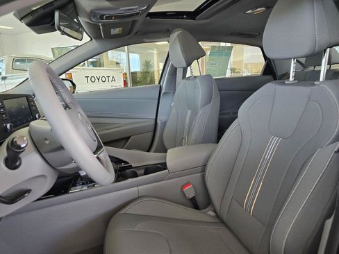 New 2026 Hyundai Elantra SEL Sport Premium FWD image 18