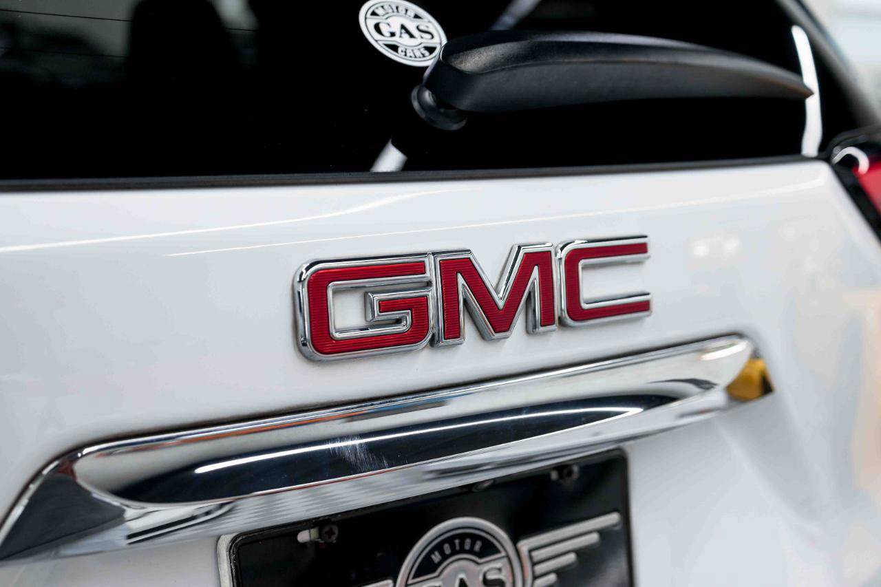 Used 2019 GMC Terrain SLE w/ Driver Convenience Package AWD/4WD image 22