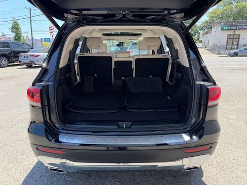 Used 2022 Mercedes-Benz GLB 250 4MATIC image 19