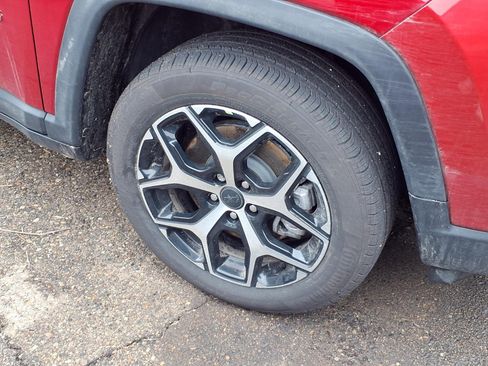 Used 2026 Jeep Compass Limited image 24