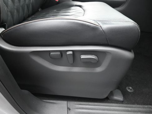 Certified 2024 Nissan Armada Platinum w/ Captain's Chairs Package RWD image 16