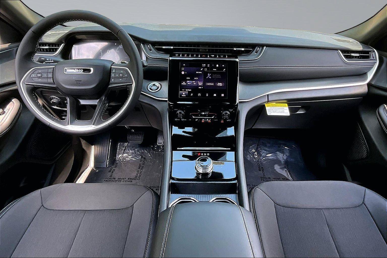 New 2026 Jeep Grand Cherokee Laredo AWD/4WD image 6