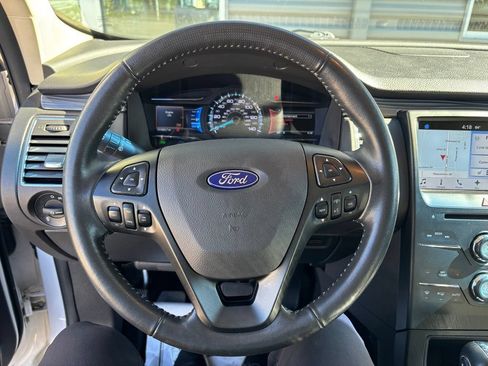 Used 2016 Ford Flex SEL w/ Equipment Group 202A AWD/4WD image 29