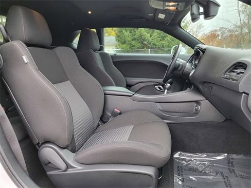 Certified 2022 Dodge Challenger R/T w/ Blacktop Package image 24