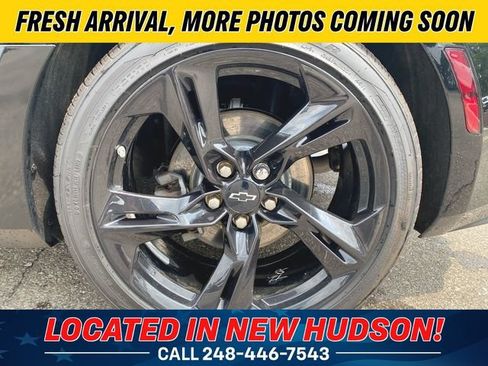 Used 2023 Chevrolet Camaro LT w/ Technology Package RWD image 14