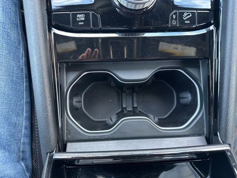 Used 2025 Jeep Grand Cherokee L Summit w/ Obsidian Package image 44