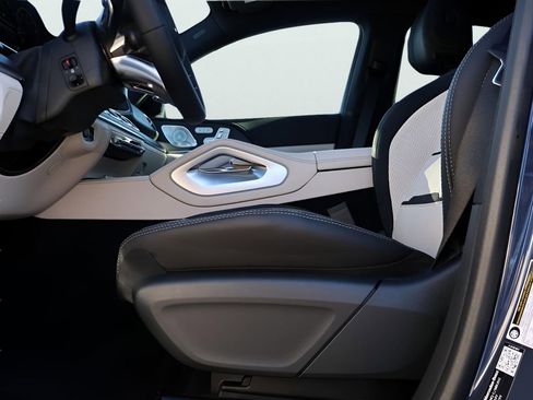 New 2026 Mercedes-Benz GLE 53 AMG 4MATIC Coupe image 42