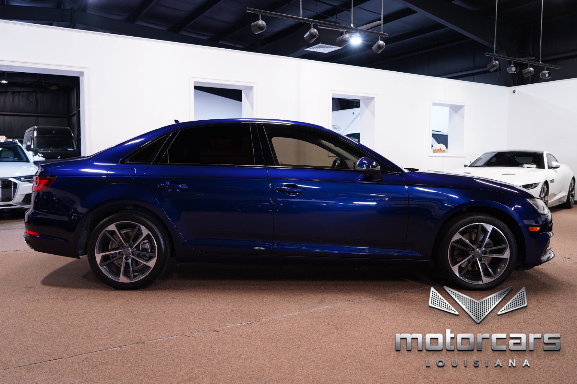 Used 2019 Audi A4 2.0T Premium FWD image 8