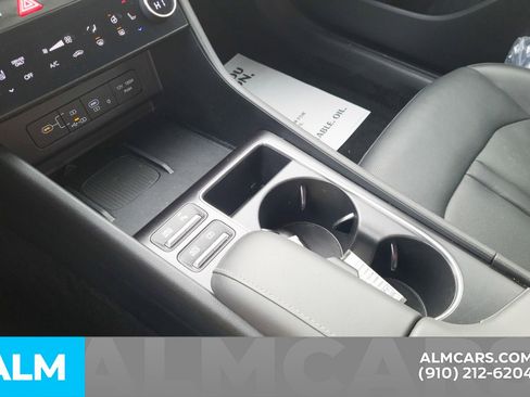 Used 2024 Hyundai Sonata Limited image 29