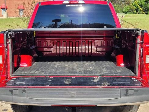 Used 2022 Ford F150 XLT w/ Equipment Group 302A High image 10