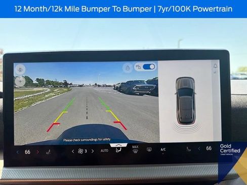 Used 2025 Ford Explorer Active RWD image 33