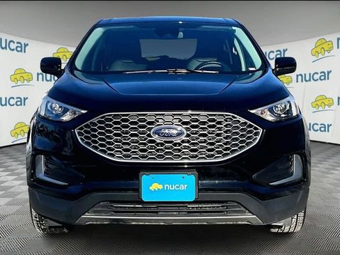 Used 2023 Ford Edge SEL image 3